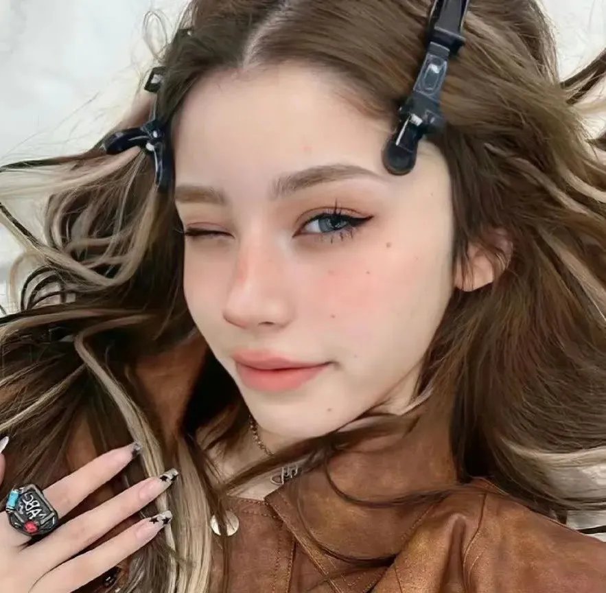 小迷糊闯七关 海报