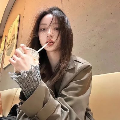 母鹿 海报